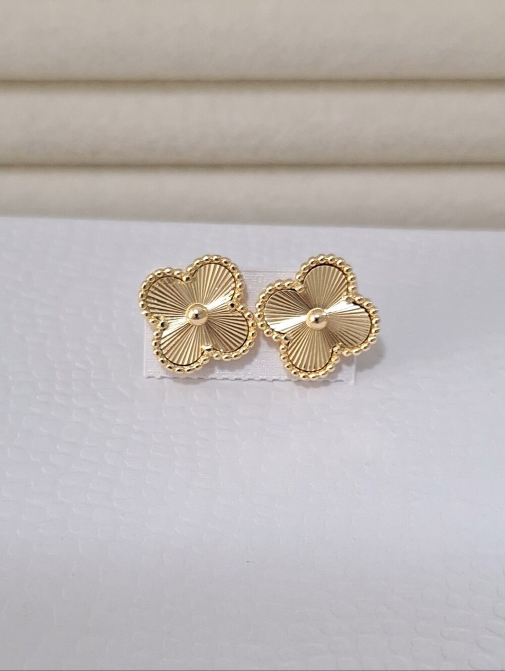 14kt gold-filled Four Leafs Flower Earrings